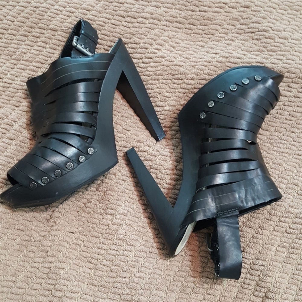 Calvin Klein Mules